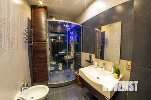 Студия квартира, посуточно, 40м2, 8/12 этаж