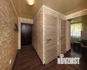 2-к квартира, посуточно, 50м2, 1/1 этаж