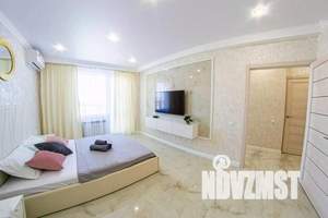 1-к квартира, посуточно, 36м2, 9/18 этаж