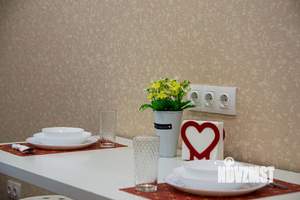 1-к квартира, посуточно, 35м2, 13/16 этаж