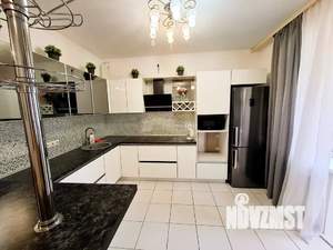 2-к квартира, посуточно, 72м2, 2/16 этаж