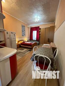 Студия квартира, посуточно, 30м2, 4/5 этаж