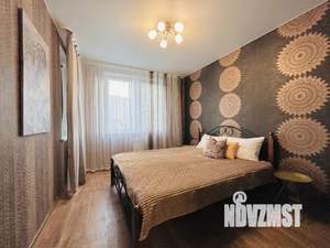 1-к квартира, посуточно, 40м2, 6/18 этаж