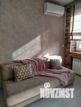 1-к квартира, посуточно, 47м2, 1/1 этаж