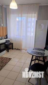 1-к квартира, посуточно, 40м2, 6/8 этаж