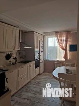 3-к квартира, на длительный срок, 100м2, 9/10 этаж