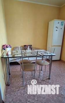 1-к квартира, посуточно, 42м2, 7/10 этаж
