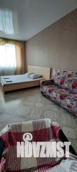 1-к квартира, посуточно, 42м2, 6/9 этаж
