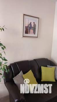 Студия квартира, посуточно, 43м2, 8/10 этаж