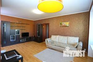 2-к квартира, посуточно, 42м2, 4/5 этаж