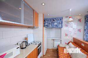 1-к квартира, посуточно, 40м2, 1/9 этаж