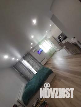 Студия квартира, посуточно, 45м2, 13/16 этаж