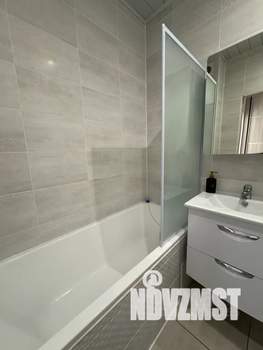 Студия квартира, посуточно, 27м2, 12/17 этаж