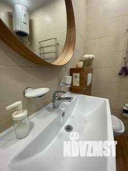 Студия квартира, посуточно, 41м2, 14/15 этаж