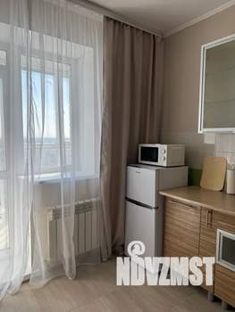 1-к квартира, посуточно, 42м2, 13/16 этаж