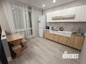 Студия квартира, на длительный срок, 40м2, 8/21 этаж