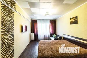 1-к квартира, посуточно, 32м2, 4/5 этаж