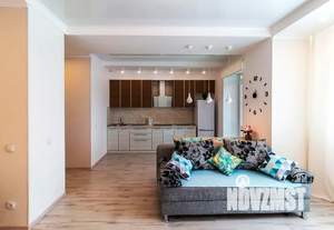 Студия квартира, посуточно, 44м2, 4/7 этаж