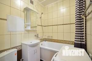 2-к квартира, посуточно, 42м2, 1/5 этаж