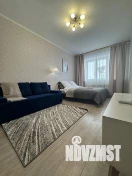 1-к квартира, посуточно, 42м2, 13/16 этаж