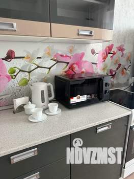 1-к квартира, посуточно, 44м2, 15/16 этаж