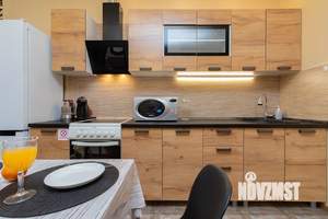 Студия квартира, посуточно, 42м2, 3/12 этаж
