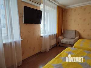 2-к квартира, посуточно, 60м2, 1/1 этаж