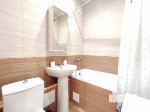 2-к квартира, посуточно, 65м2, 1/1 этаж