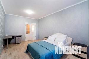 1-к квартира, посуточно, 43м2, 11/14 этаж