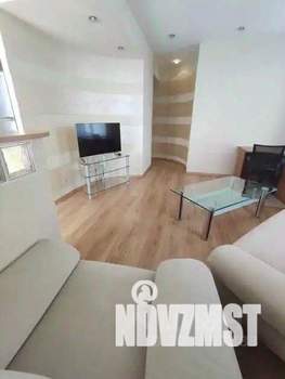 2-к квартира, посуточно, 50м2, 1/1 этаж