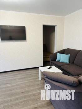 2-к квартира, посуточно, 45м2, 1/1 этаж