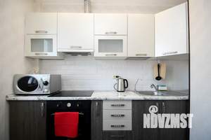 1-к квартира, посуточно, 35м2, 7/16 этаж