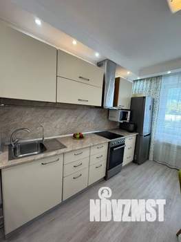 2-к квартира, посуточно, 65м2, 1/16 этаж