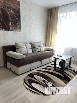 1-к квартира, посуточно, 35м2, 3/5 этаж