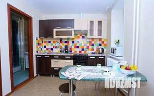 2-к квартира, посуточно, 60м2, 1/1 этаж