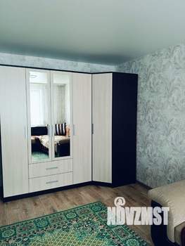 1-к квартира, посуточно, 37м2, 8/10 этаж