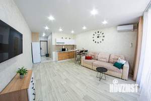 Студия квартира, посуточно, 35м2, 5/15 этаж