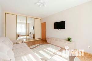 1-к квартира, посуточно, 37м2, 1/1 этаж