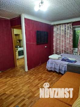 1-к квартира, посуточно, 31м2, 1/5 этаж