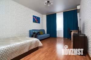 1-к квартира, посуточно, 38м2, 7/9 этаж