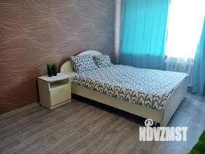 1-к квартира, посуточно, 33м2, 3/5 этаж