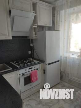 1-к квартира, посуточно, 33м2, 3/5 этаж