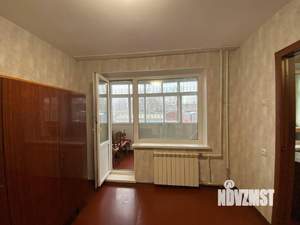 4-к квартира, на длительный срок, 64м2, 1/10 этаж