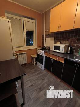 1-к квартира, посуточно, 32м2, 4/9 этаж