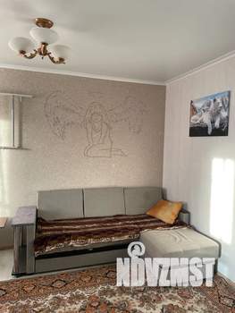 Студия квартира, посуточно, 44м2, 2/23 этаж