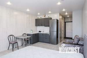 Студия квартира, посуточно, 30м2, 7/15 этаж