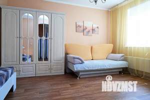 1-к квартира, посуточно, 42м2, 3/10 этаж