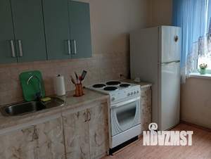 1-к квартира, посуточно, 42м2, 4/14 этаж