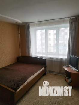 1-к квартира, посуточно, 35м2, 3/10 этаж