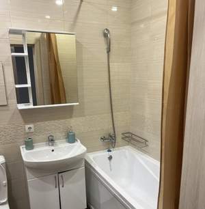 1-к квартира, на длительный срок, 40м2, 4/15 этаж